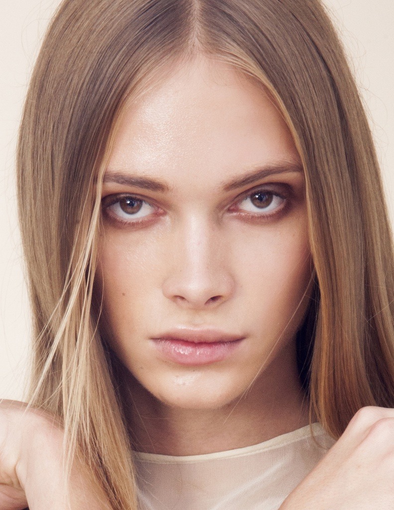 innastar89:  STAV STRASHKO - ELITE MODEL MILANO Source: http://www.elitemodel.it/1/5/3560.web
