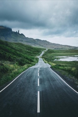 maureen2musings:    All roads lead to Skye    the_kafka  