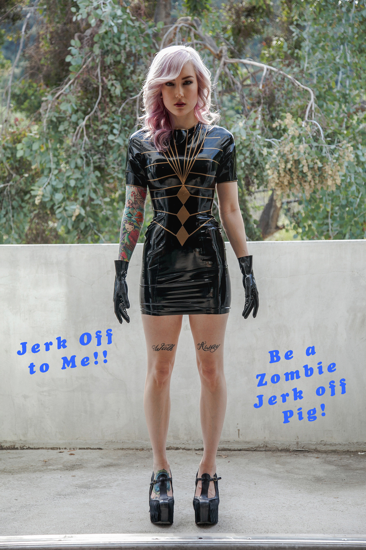 dressupnikki:  Follow me at: Nikki’s Play Room