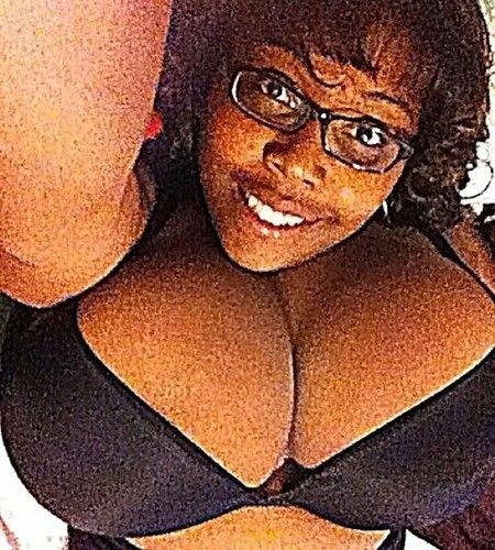 thickbeyondbelief:  Tittytuesday