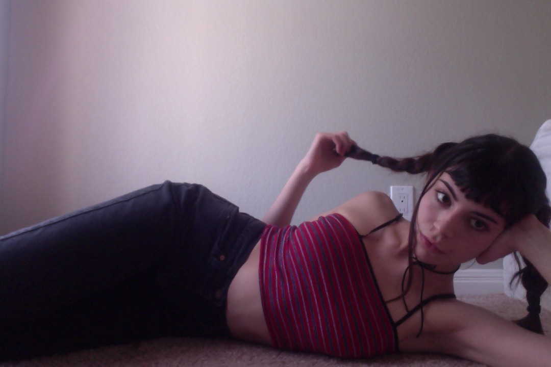 malumanguis:  schOOL looks 