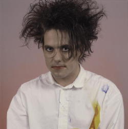 sleeping-like-a-marble-girl:Robert Smith