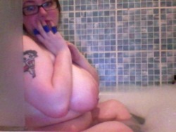 thunderjugs:  Time to melt in the bath 