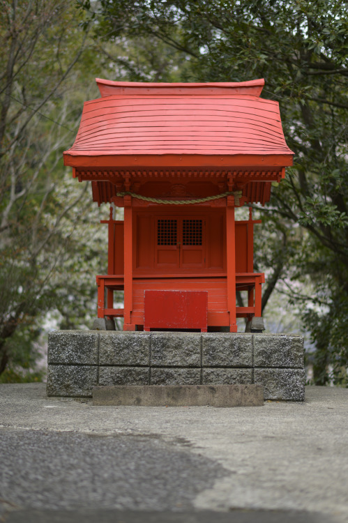 small shrineKannawa Onsen, Beppu, Oita, March 2022