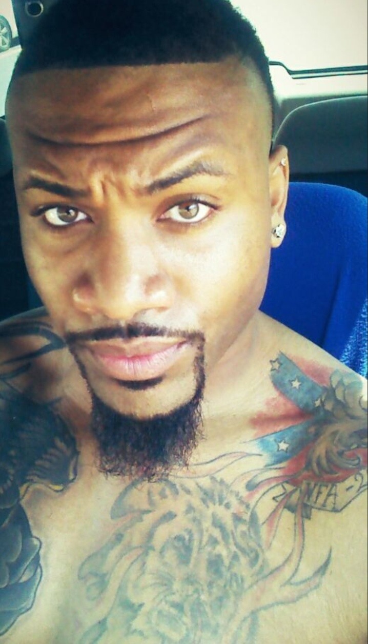 dcnupe:  blackveilbarb:  &ldquo;BigCountry&rdquo;  