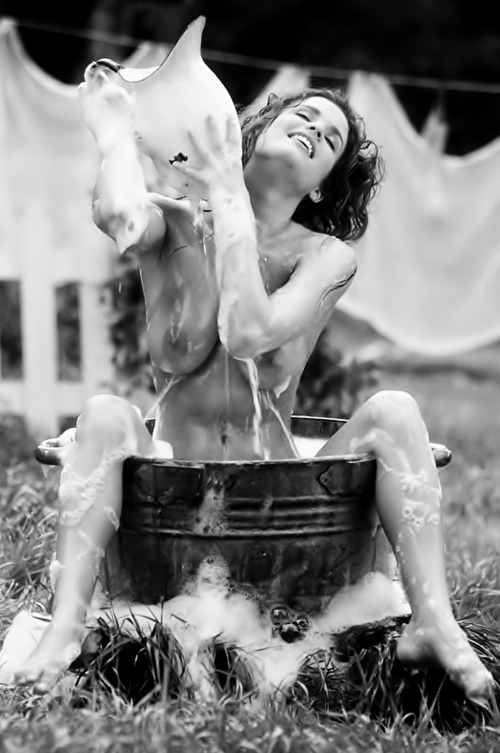 ick4u:  Only the most beautiful. Dreams in Black and White   