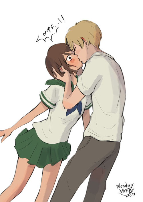 xmonday-mintx:“How to cheer up your girl” >> Lesson No 1: kiss her This totally should happen 