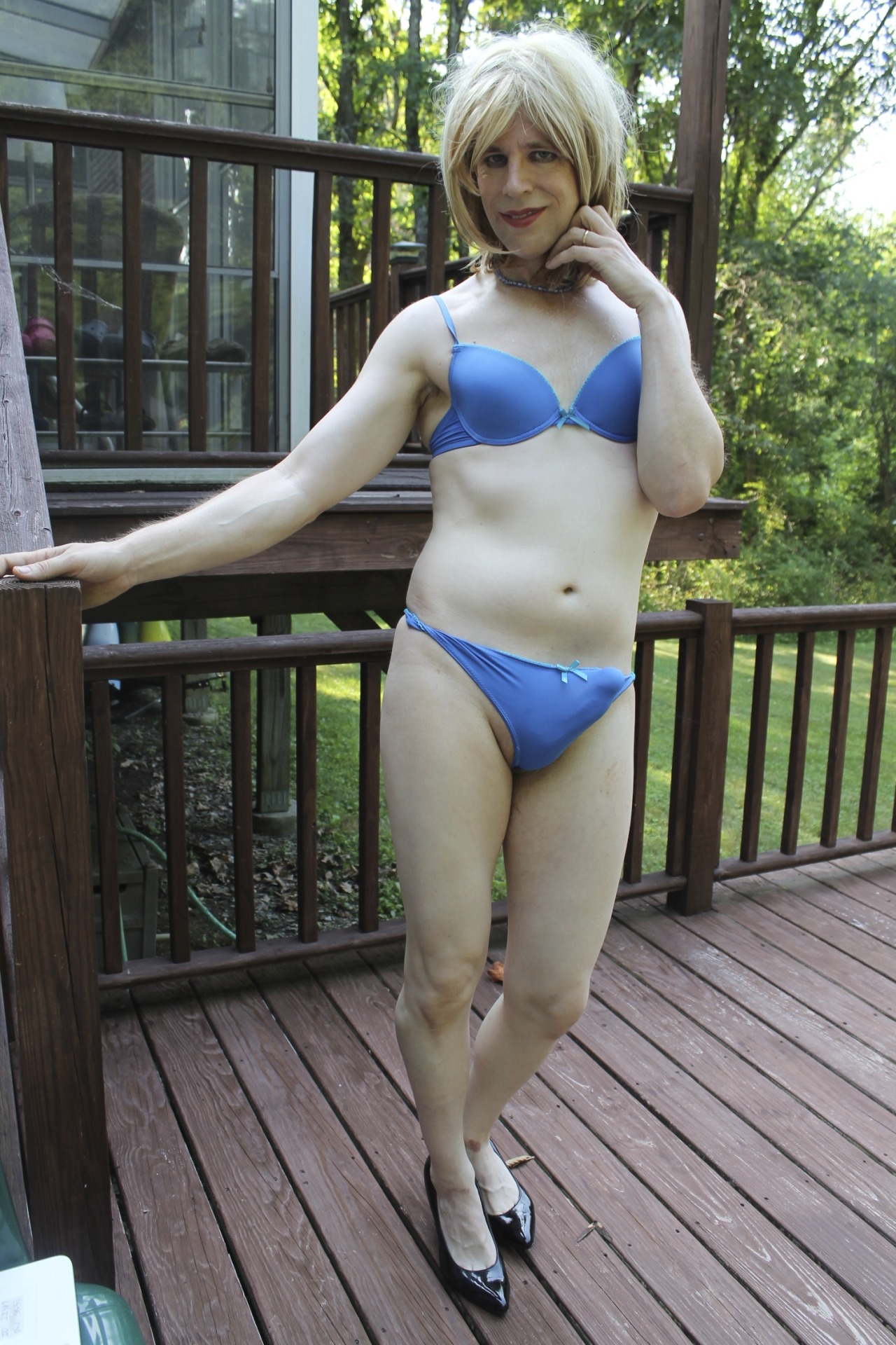 sissyjazmin:  blue bikini baby !   Cute bikini. She has some sexy vids, she loves