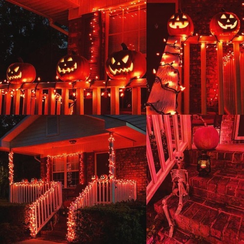 briarwitch132: The porch is compete and Halloweenafied! The graveyard will be lit soon so more pictu