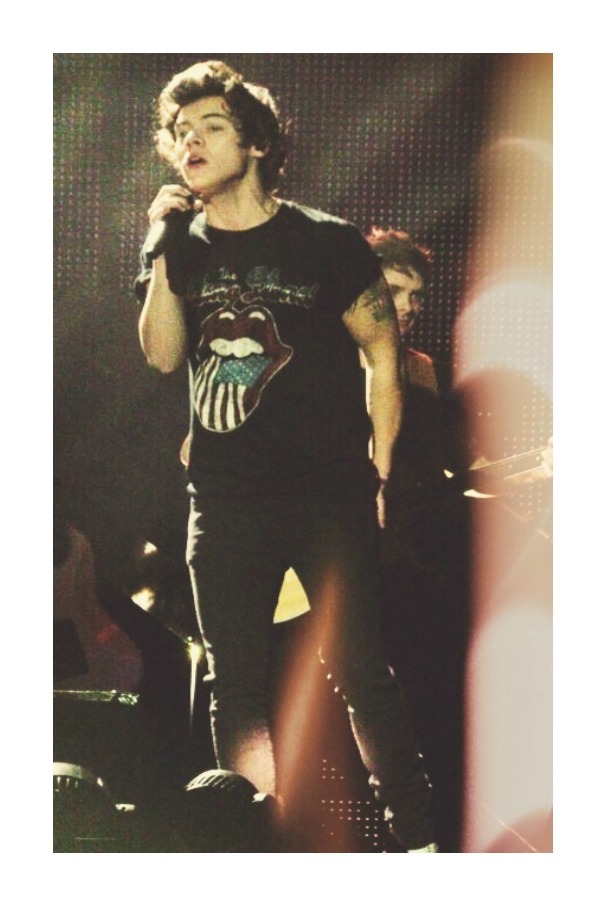 lumpsums:  harry styles in all black at the first show of the take me home tour i’m