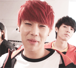 d-ongwoo:  woogyu only wants to be in the shot together (ღ˘⌣˘ღ) 