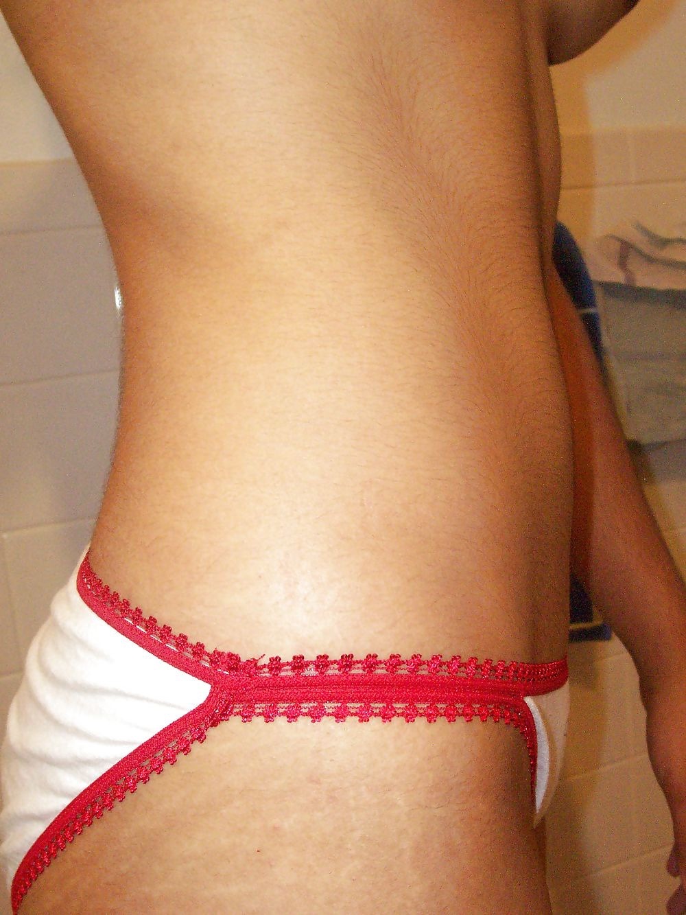xprythmx:  Bhabhi ji, kabhi hamara Lund bhi choos lo… Bohuth tasty hoga…