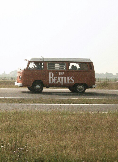 hippiee: The Beatles