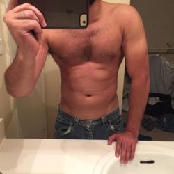 guyswithiphones-nude:  Guys with iPhones http://ift.tt/1bHkUpB