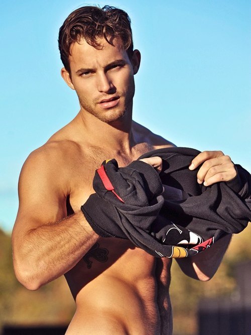 Visit http://handsomeboys.tk/ to Like, Reblog &amp; Comment more Handsome Boys.
