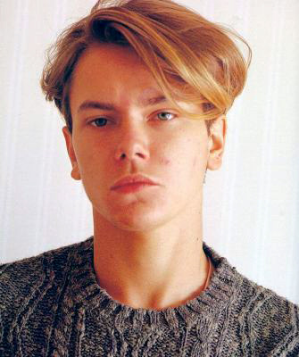  River Phoenix photographed by Yoshi O’hara, 1988. 