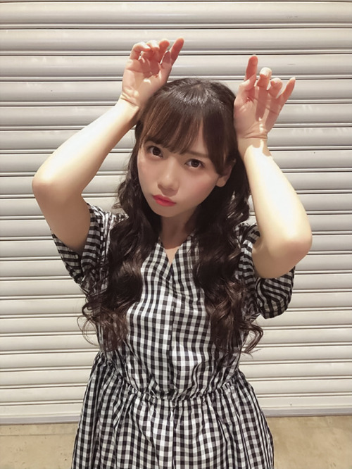 sakamichi-steps: 齊藤京子 × MECHAKARI(メチャカリ) × 日向坂46MECHAKARI×日向坂46 on Instagram 2019.