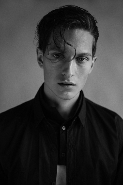 bothsidesguys:  Dmitry Brylev BY Caoimhe Hahn FOR Bite Magazine. bite-zine.com  //  caoimhehahn.com