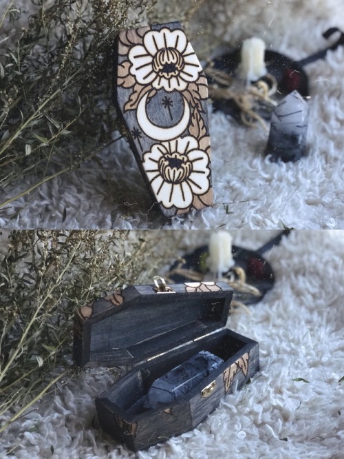 awitchandhersecrets: sosuperawesome: Boxes and Trays  Blackbird Haus on Etsy See our #Etsy or #Tarot