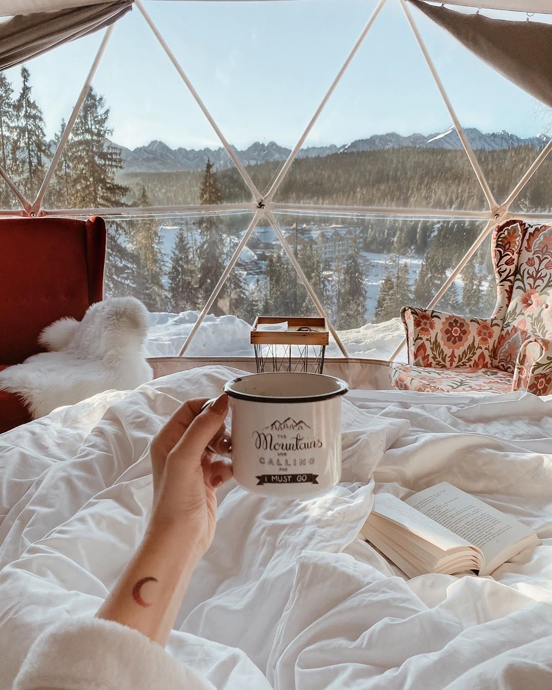 like-fairy-tales:By: Adrianna