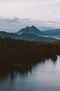 karl-shakur:  Castle Lake, Shasta ▪️