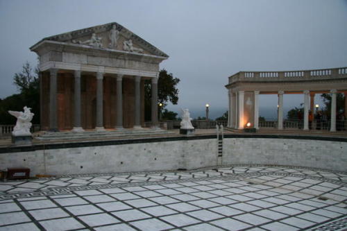 empty pool