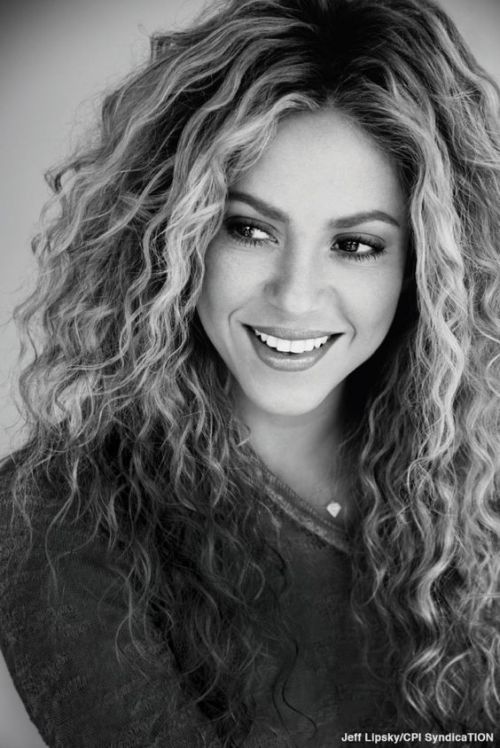 01st: Shakira