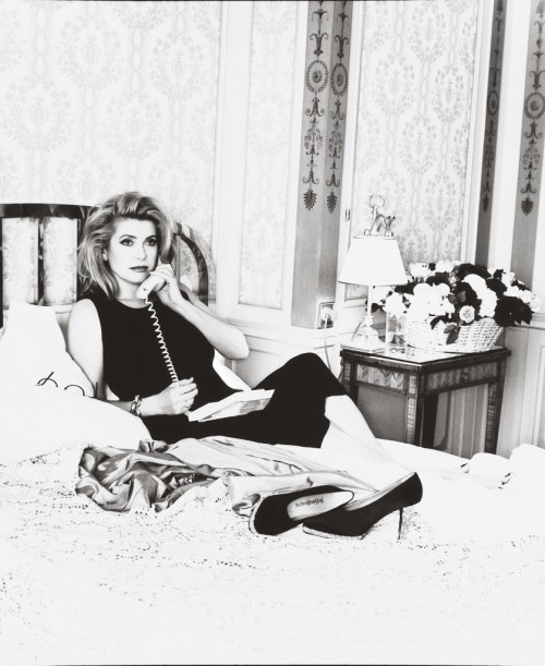 Porn Pics una-lady-italiana:  Catherine Deneuve by