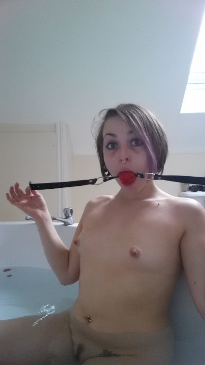 pixie-kinks:  ball gagged bath babe [vol. II]