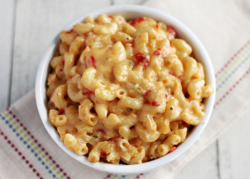 oohhhbaby:  baked macaroni and pimento cheese