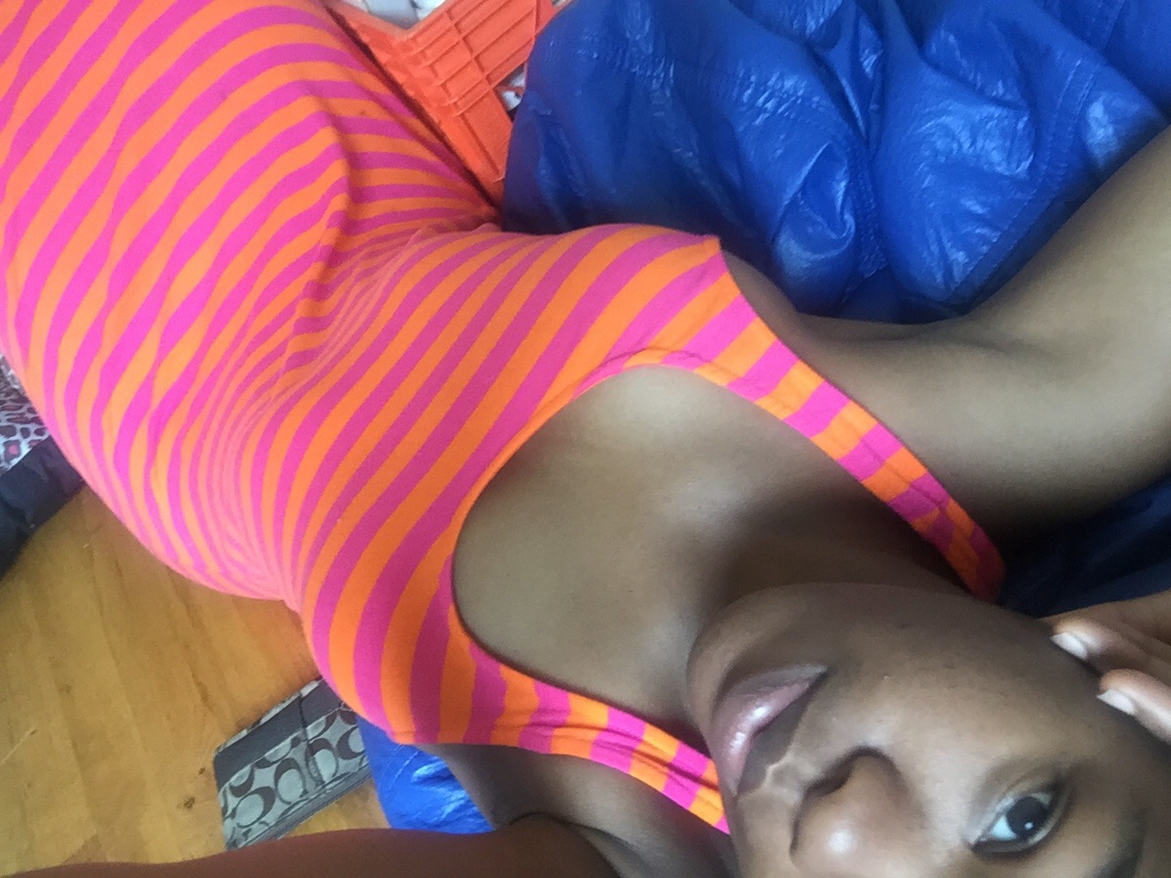 thecherrywinehouse:  I been tryna smoke for the longest tho