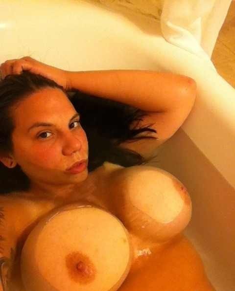 ervgottithedon:  welovebreast:  astoldbyclitliquor:  Spanish Juugularz  Nice  Damnnnnnnnnnnnnnnnnn
