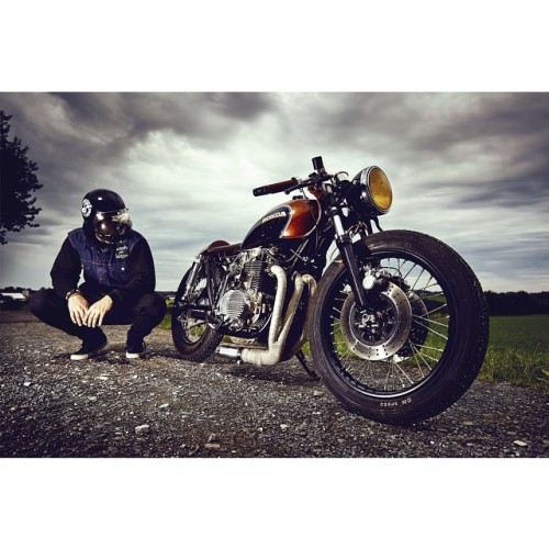 Sex christopherrausch:  #fatecustoms#behrendtundrausch#christopherrausch#motorbike#biltwell#caferacersofinstagram#caferacer#custom#cb500#honda#kobra pictures