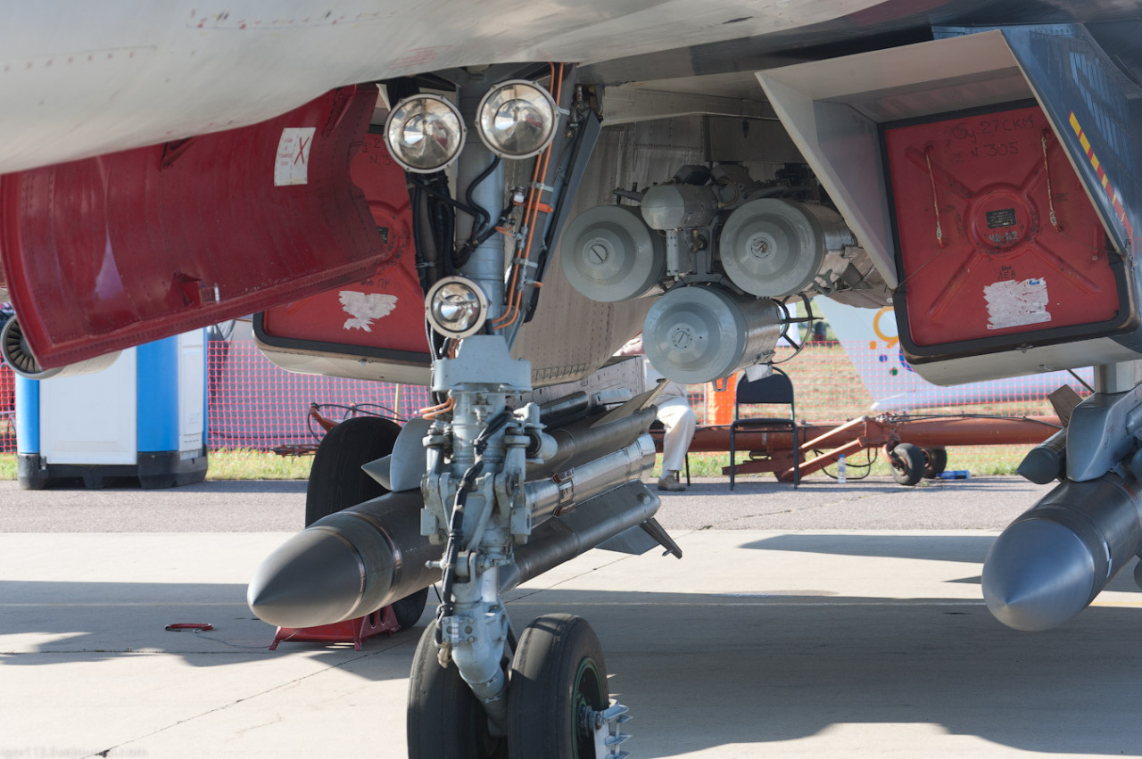 rocketumbl:  Su-35 Prototype 902
