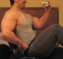 adorkable-bear:  muscleaddict:  ruffguff:  cutecubs:  fuck want that ass, thighs and legs.   BOOTY!!!  —(•·÷[ R * B * L *G * D ]÷·•)— Brought to you by http://muscleaddict.tumblr.com Need More Muscle? - Click To Follow Tumblr’s Most