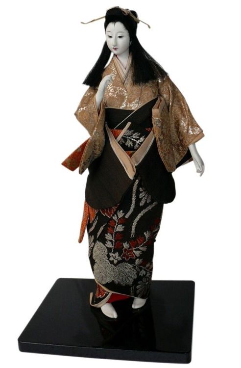 Japanese antique noble lady doll, 1920&rsquo;s