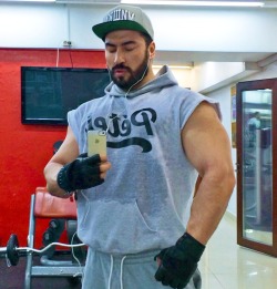 pavel-petel:gym time!