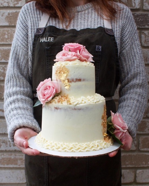 Cakes on cakes on cakes Excited to make a few cakes this week, including one similar to this cutie E