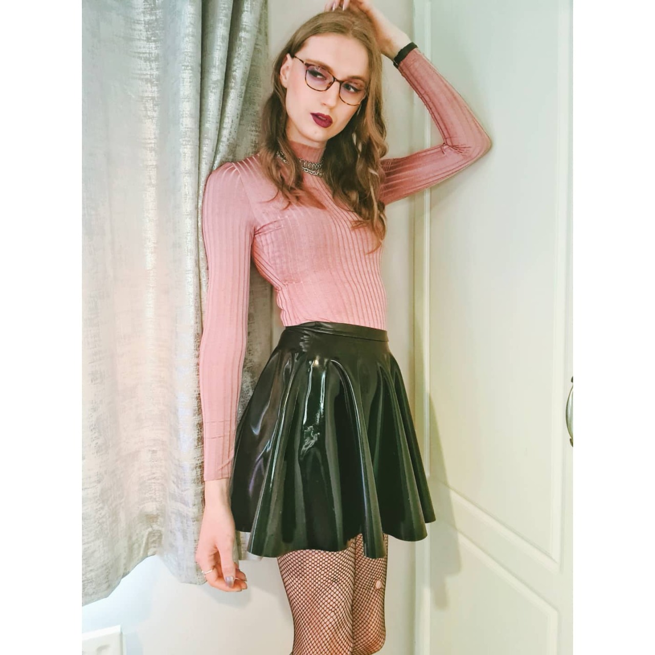kittykat8311:Not fragile like a flower; fragile like a bomb 😏🖤I’ve been struggling to get out of bed most days lately, and not for mental health reasons for a change, so I’m trying to revel in any moment I’ve felt okay enough to