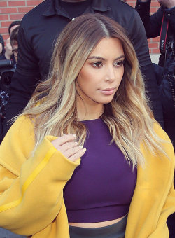 kardashian-khaos:  .