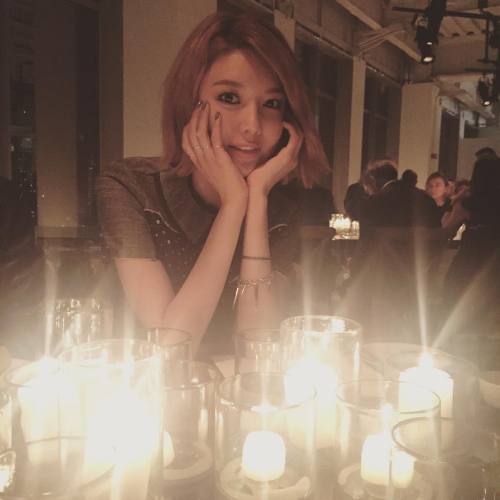 fy-girls-generation: hotsootuff: Sea of lights at dinner after an inspiring day with @coach#Coa