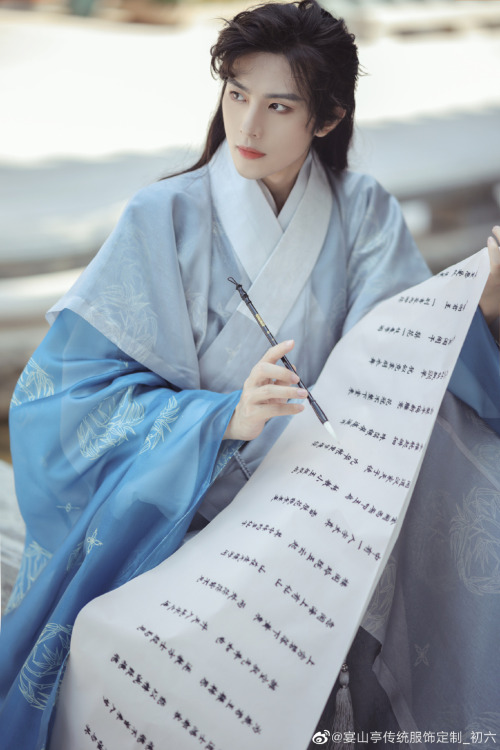 hanfugallery:chinese hanfu by 宴山亭