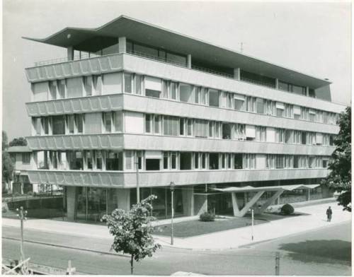 germanpostwarmodern:Forschungsinstitut des Zementverbandes (1955-56) in Düsseldorf, Germany, by Erns