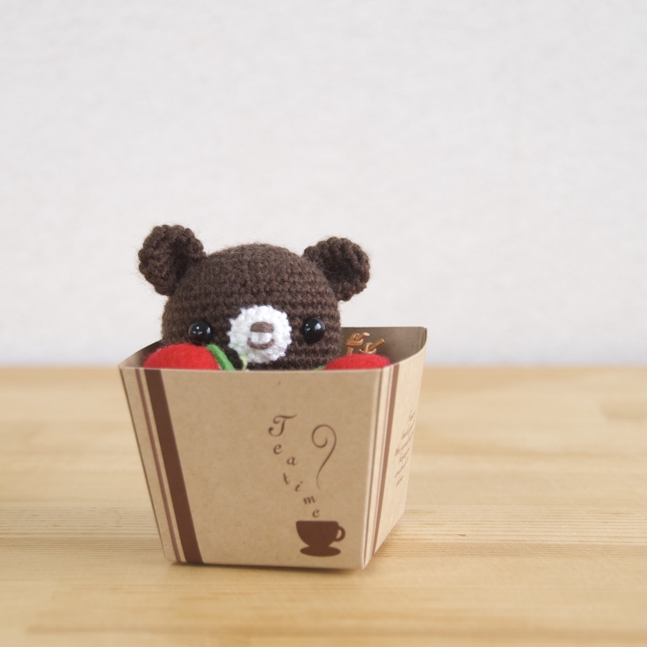 omakeno:  🐻🍎🐰🍎