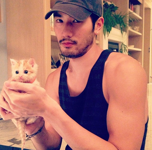 youngbaebae:  Godfrey Gao rescued an injured kitten in his basement garage. The kitten