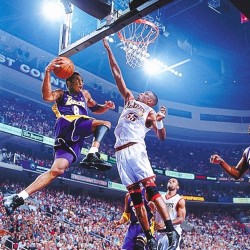 hoopmixtape:  #Dope shot of Kobe going around