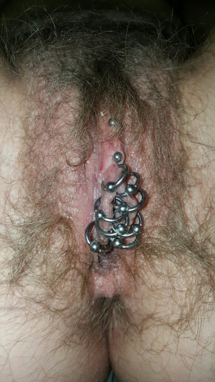 kanvsxxx:  My hairy slave 