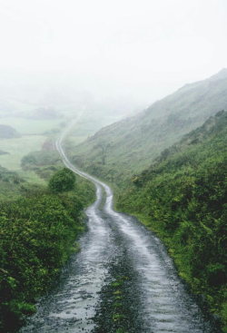 landscape-lunacy:County Cork, Ireland - by