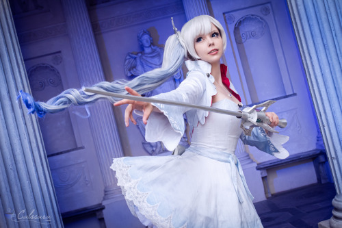  My Weiss Schnee (RWBY) costume <3!~~costume, make-up, model by me (http://facebook.com/calssara.
