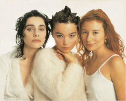 evilbjork:  Björk, PJ Harvey and Tori Amos